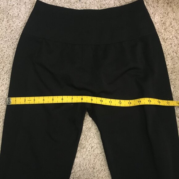 Black Scrunch Leggings - Picture 9 of 12